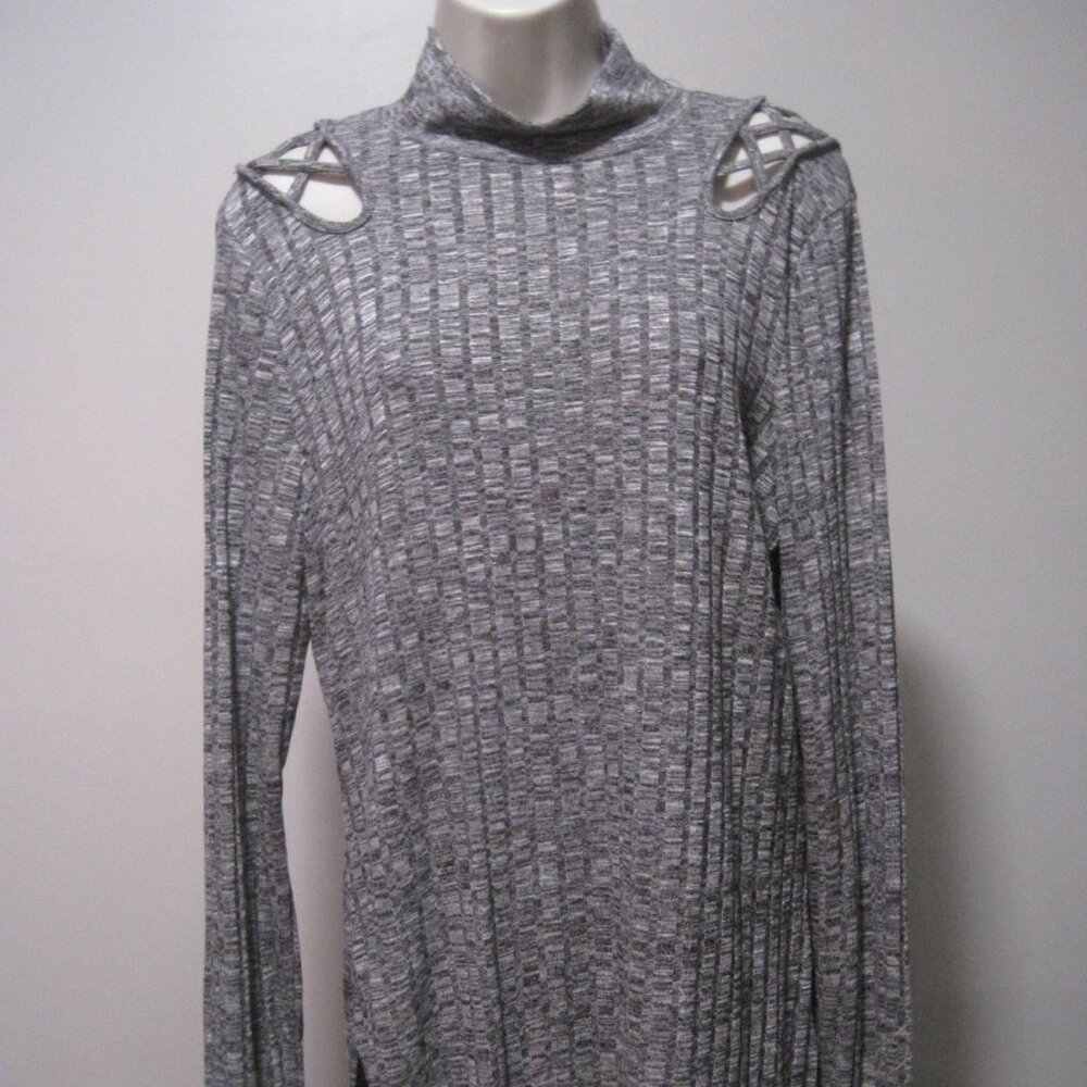 Zac & Rachel Silver Lightweight Turtleneck Sweater w/ Lace Detail Women's Size L